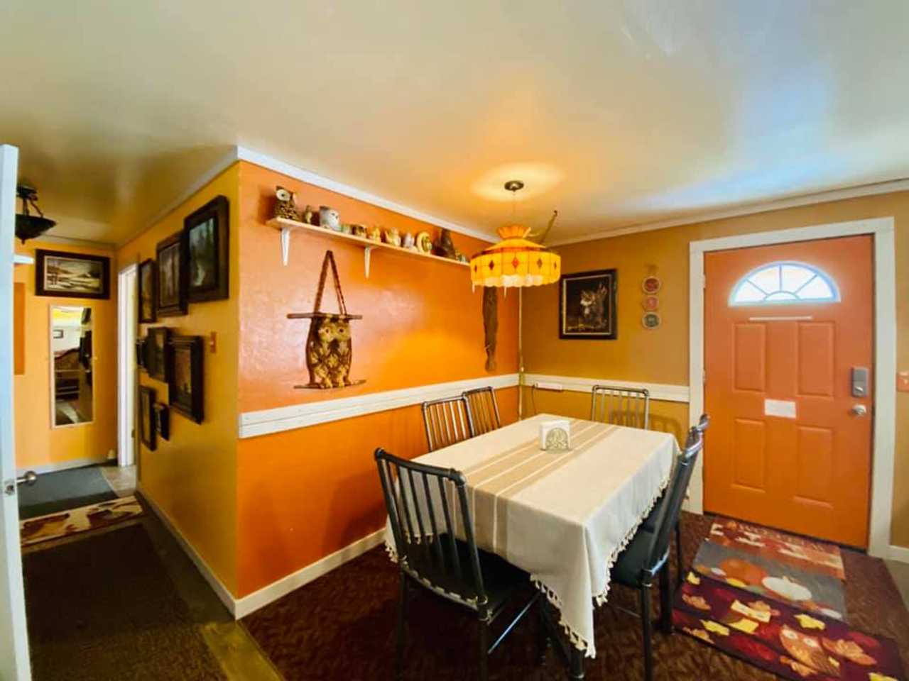 EZ 1 mile to Ft Sill -Sleeps 9 +Firepit/Grill!! Super Cute!