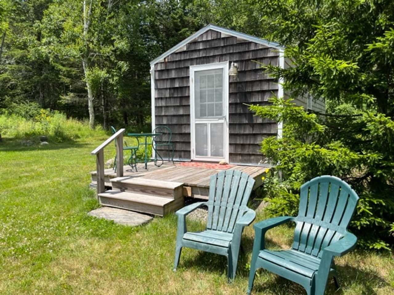 "Bohemian Bungalow" Studio Island Guest Cottage