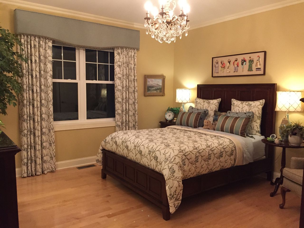 Spacious and private guest room with ensuite full bath