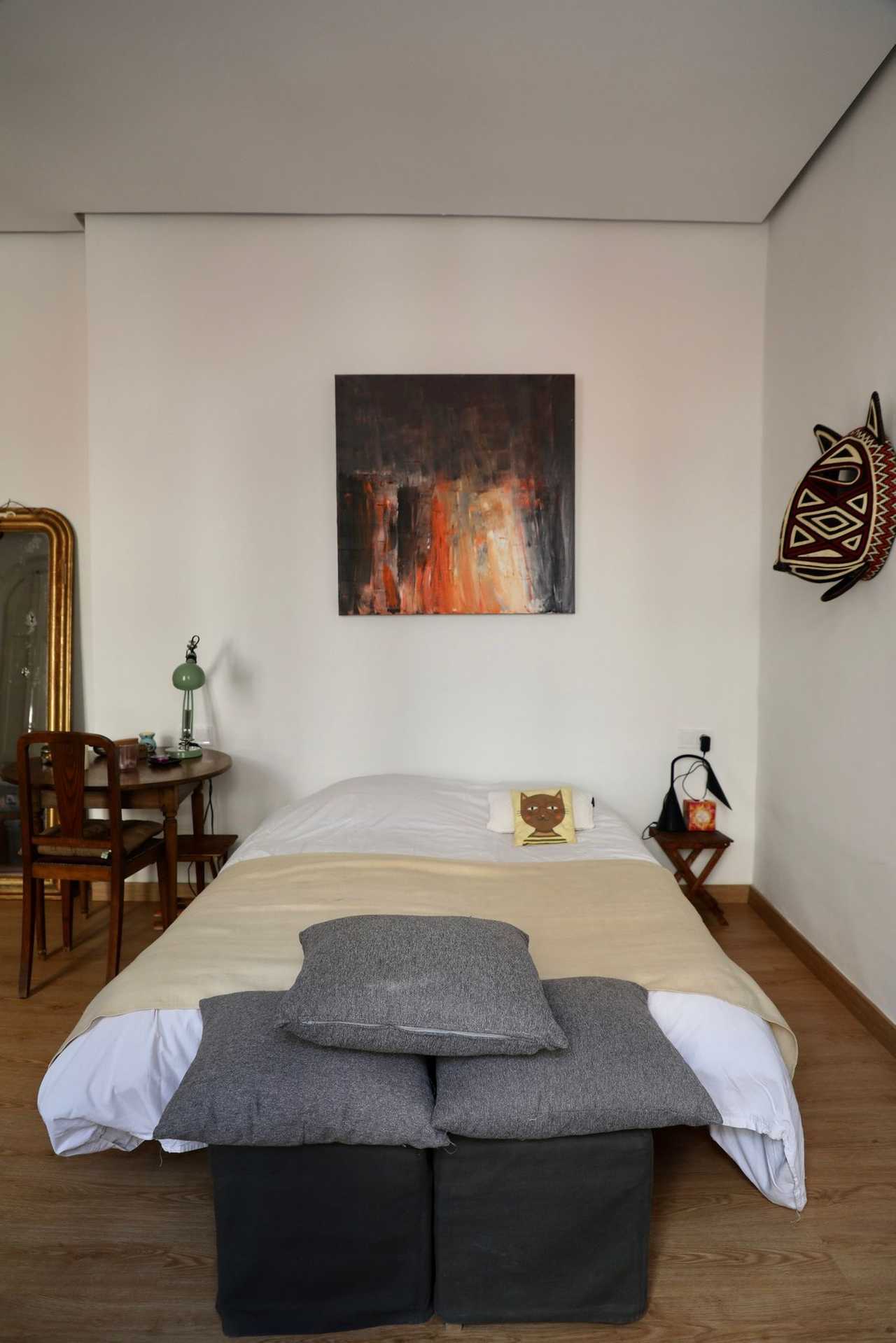 Spacious Room in a Charming Historic Home
