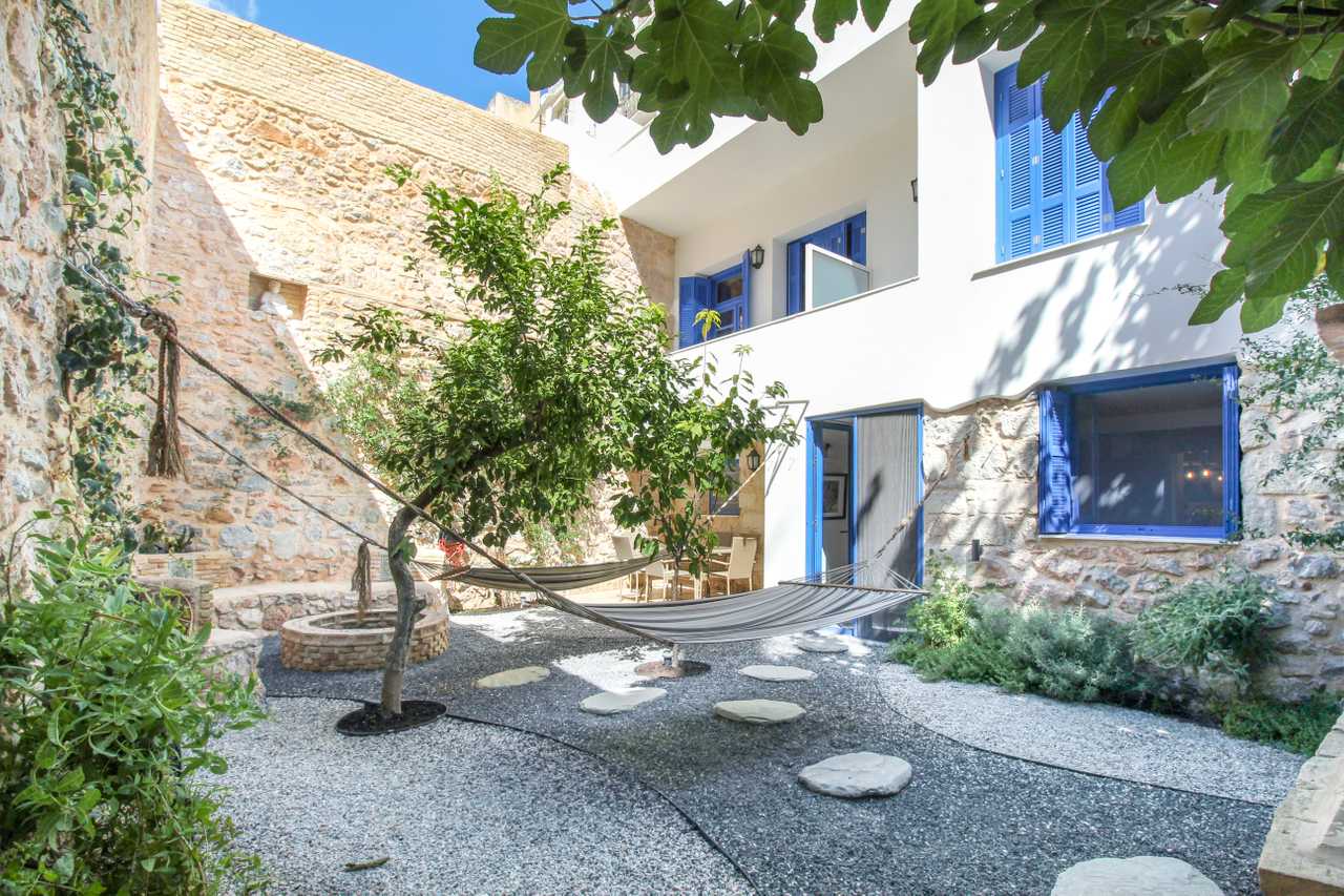 Spectacular House With Fire pit 6 PAX