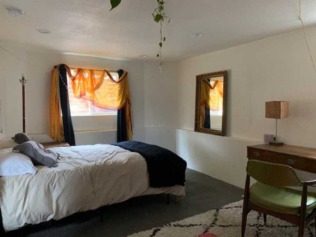 Your own private apartment in West Oakland 