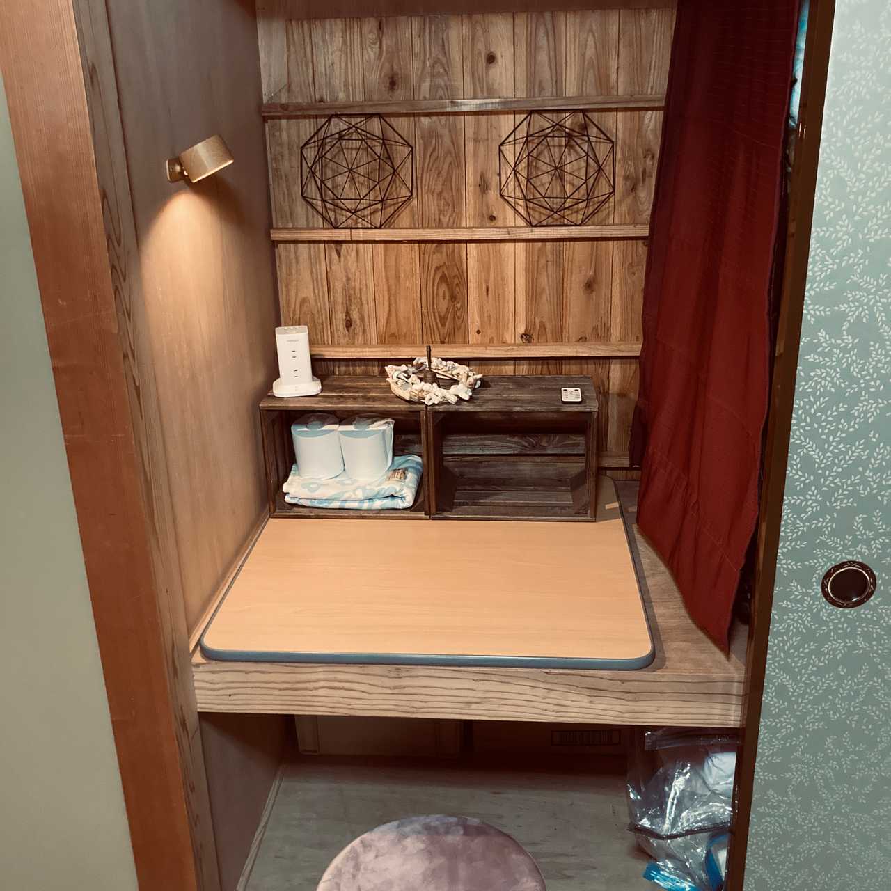 Tatami & Desk, beach access