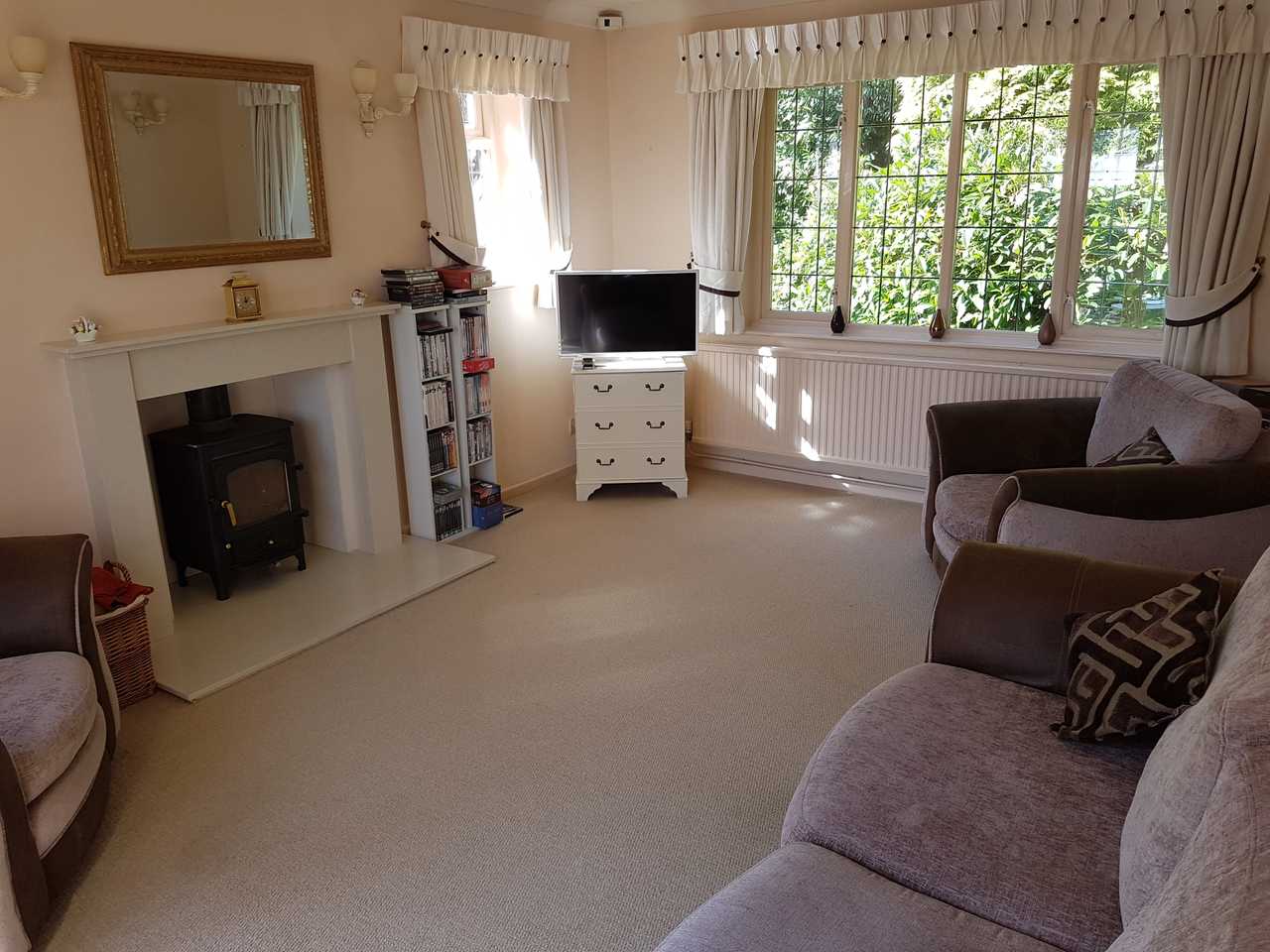 Luxury Endon House Share
