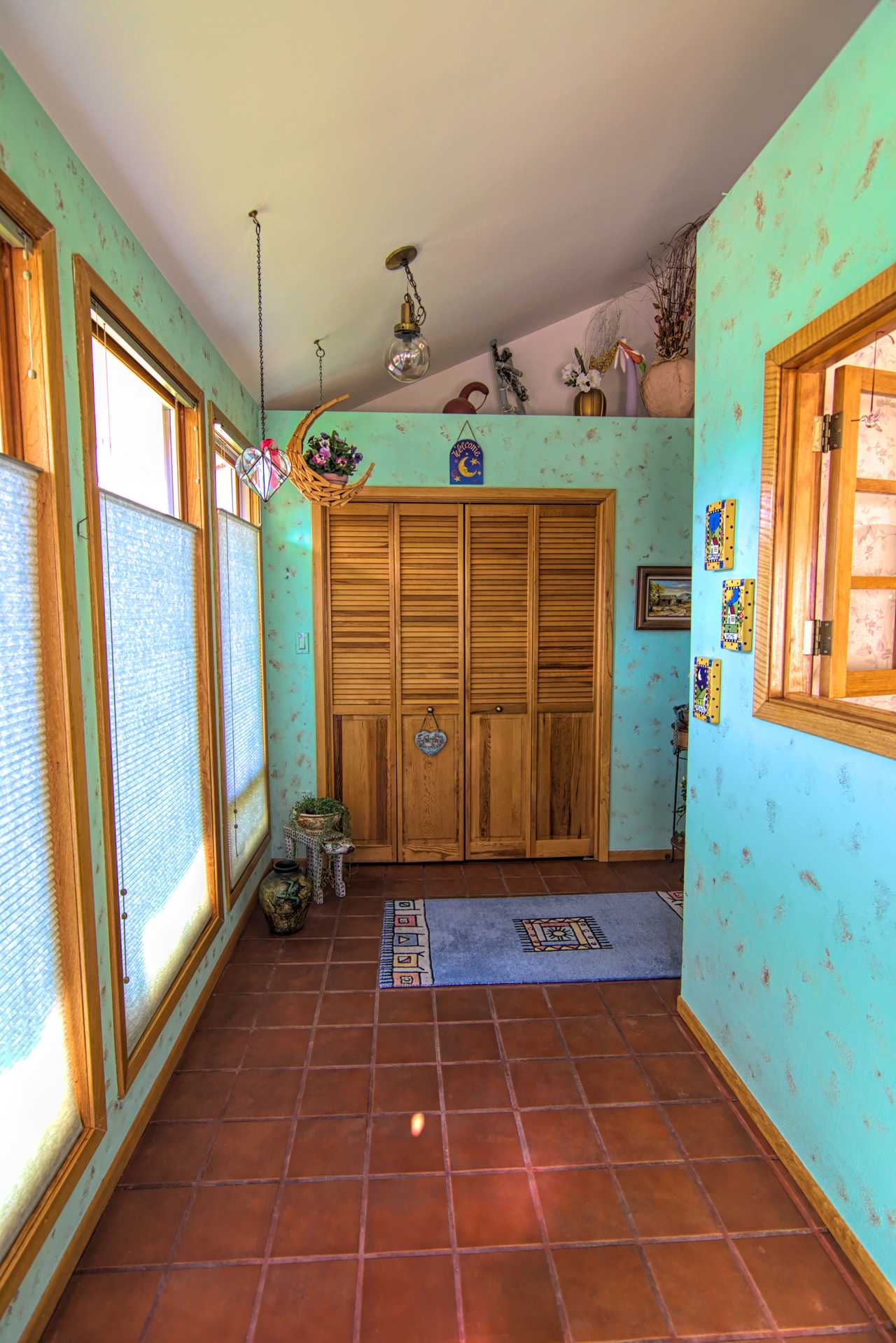 Mountain foothills home in Land of Enchantment
