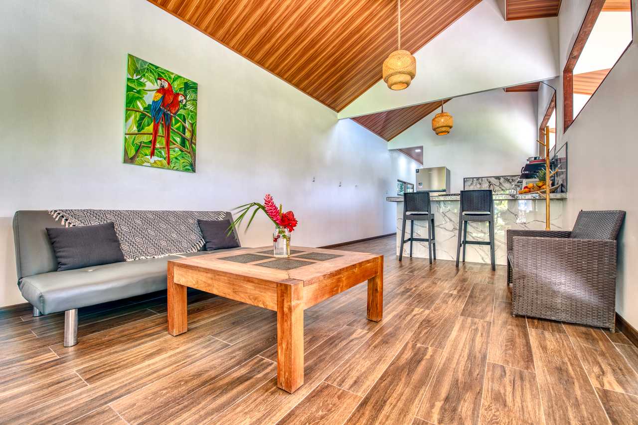Luxury Beachfront Apartment with Oceanview Terrace