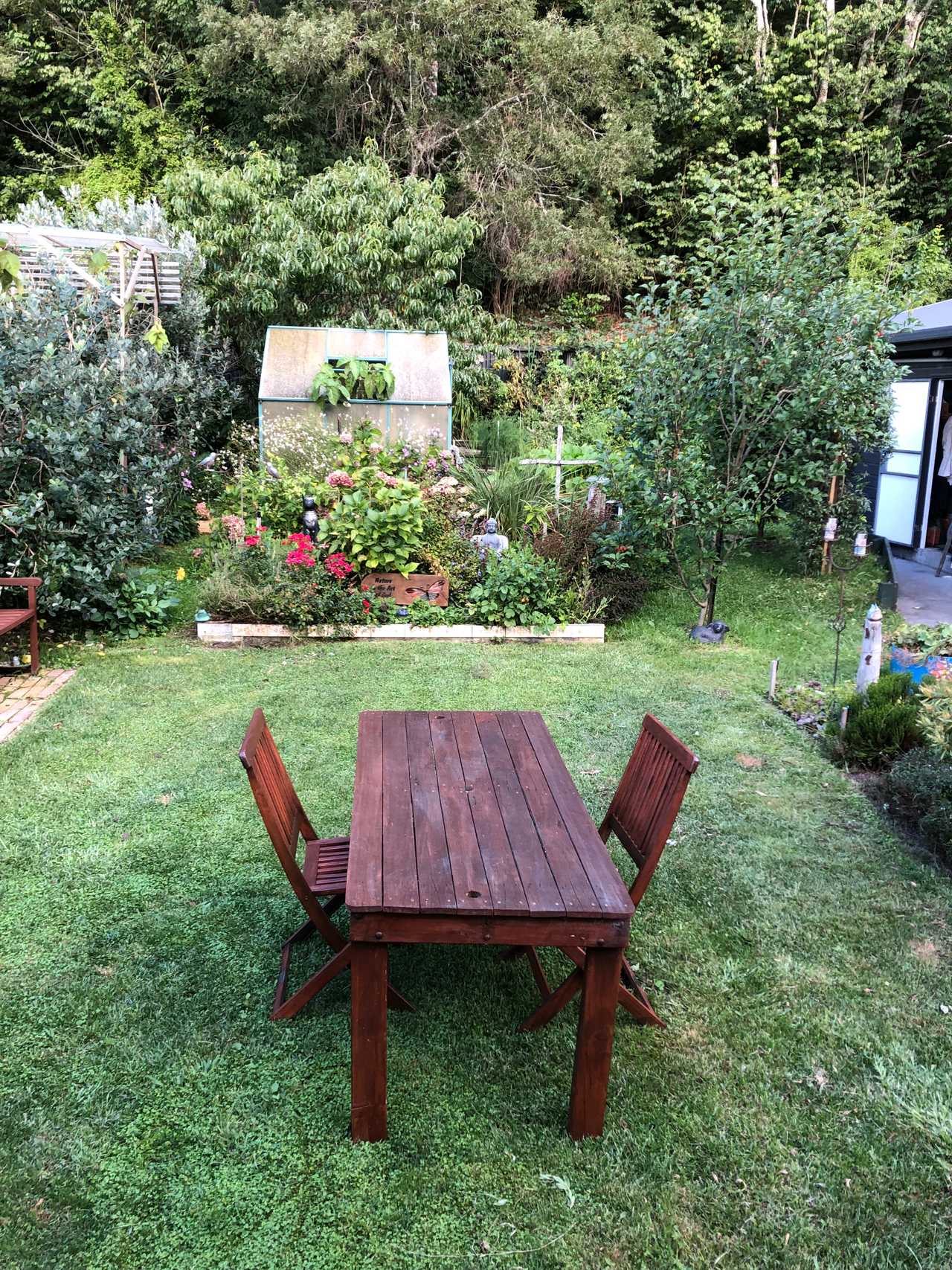 Quiet restful place.