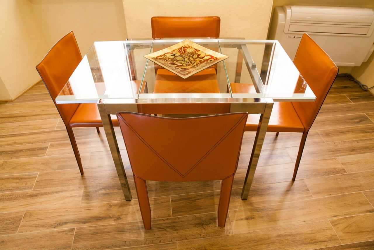 MINZONI LOFT: one-bedroom airconditioned apartment facing Etruscan Musem