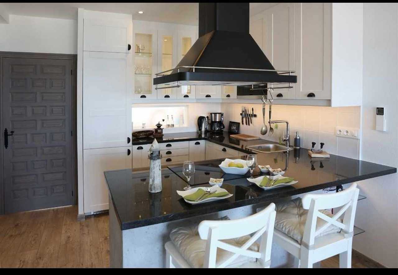 Lovely apartment with a spectacular sea view in Altea, Spain!