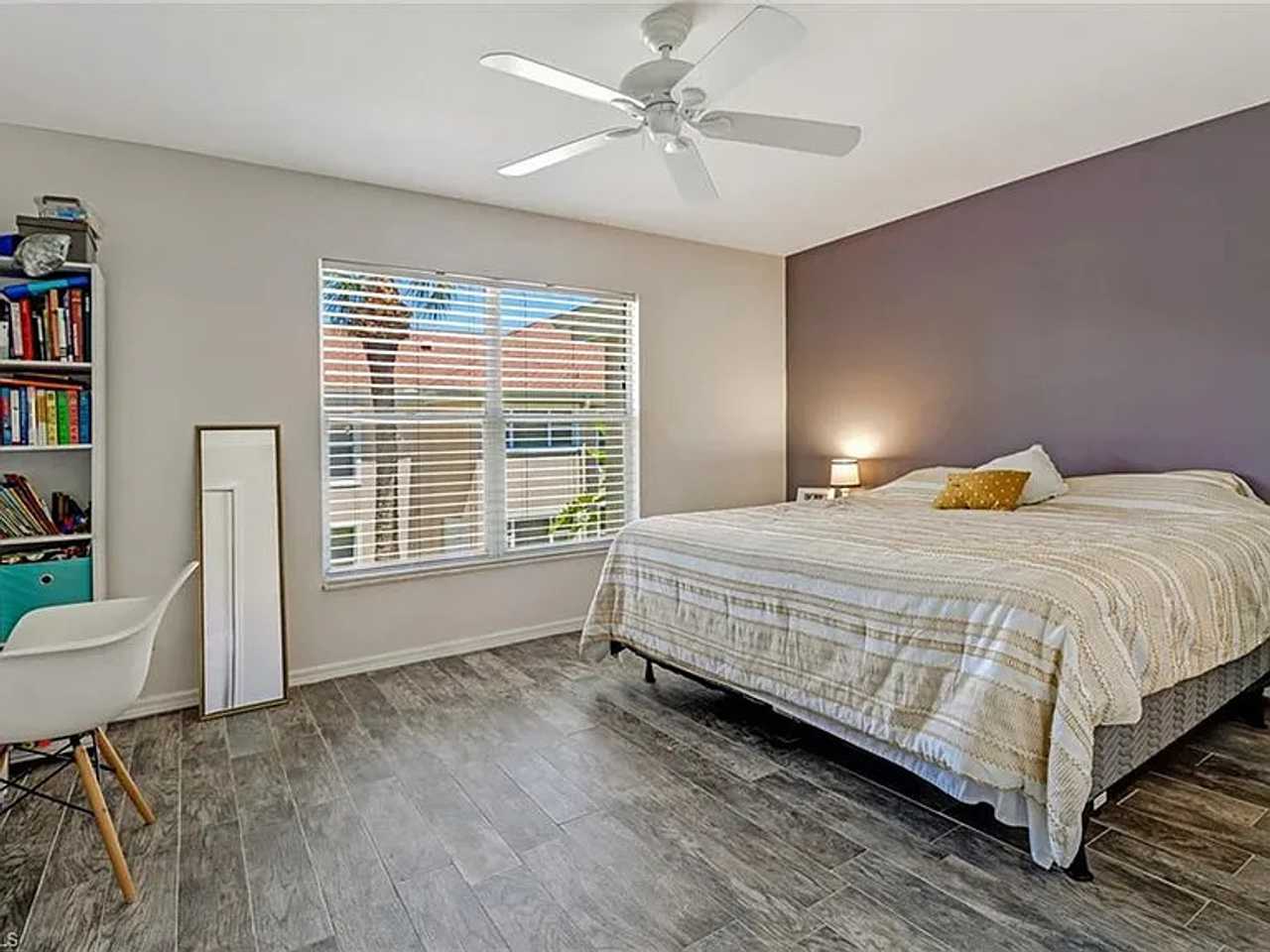 Spacious 3 Bed Condo in Paradise - Naples, FL!! Close to the Beach 🏖 