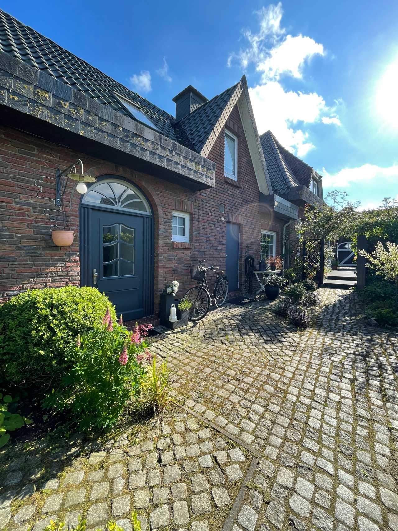 Cozy guesthouse steps away from a golf course (betw. Hamburg & the Baltic Sea)