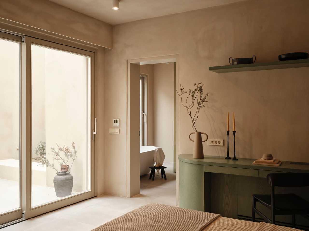  Luxury, eco-friendly vegan retreat
