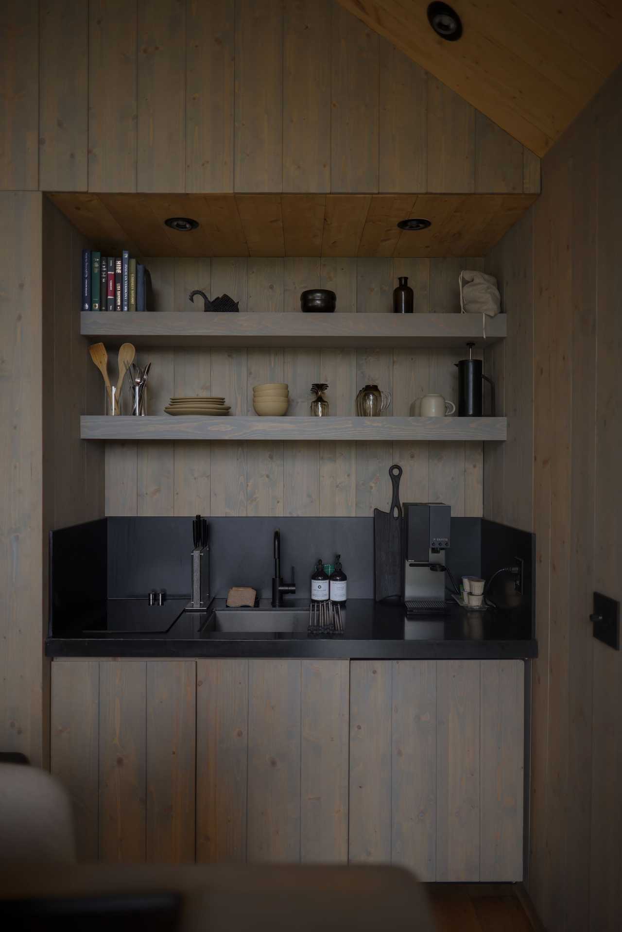 Modern Cabin at Balance Farm