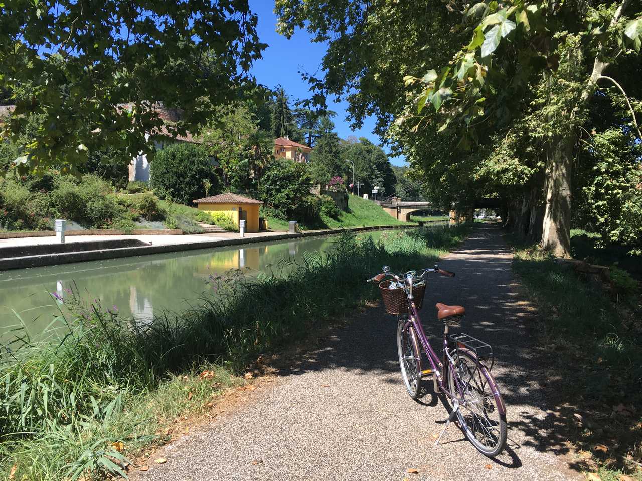 Entire place in Le Mas d'Agenais townhouse canal views