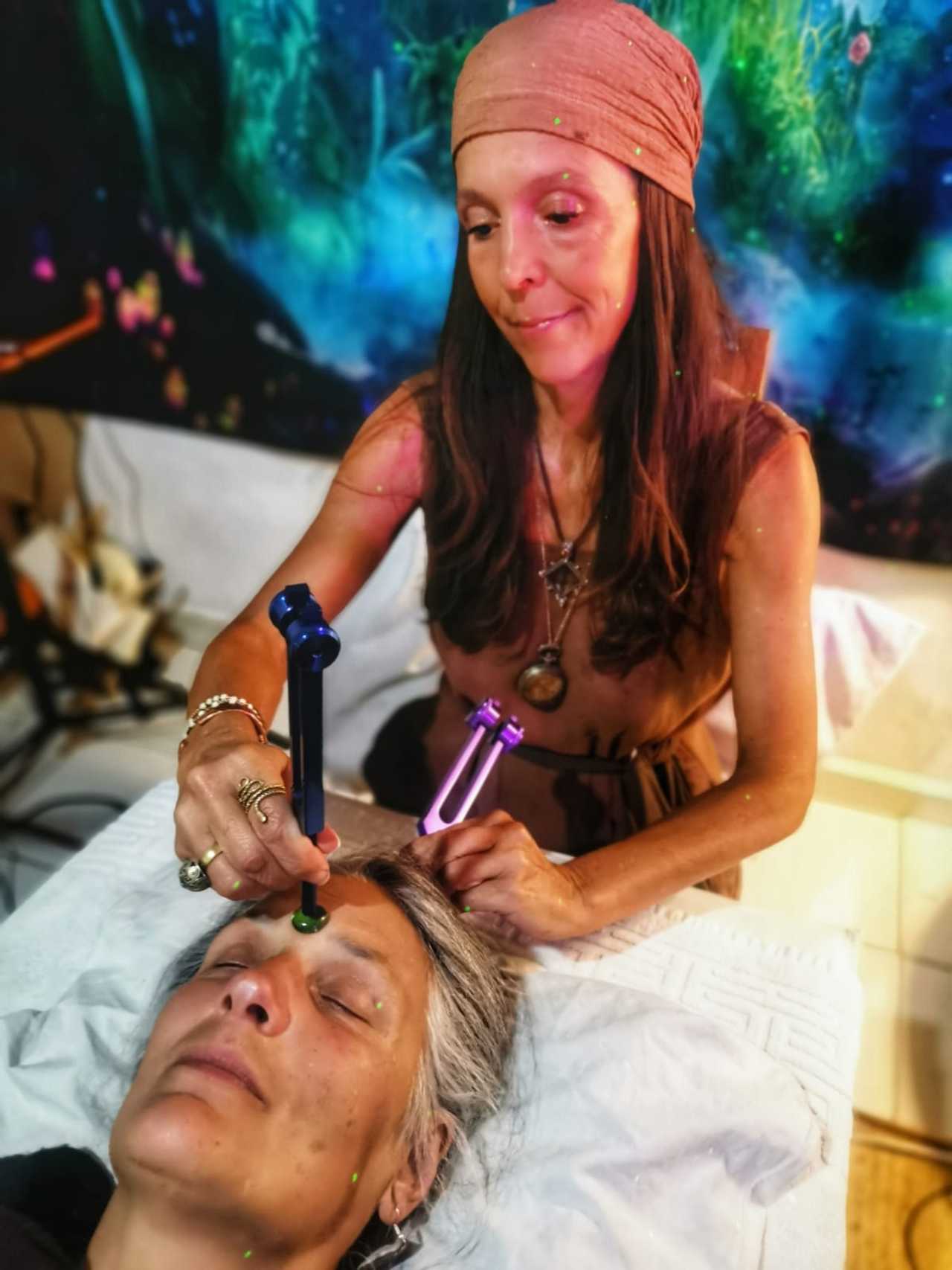 🌿 Worldbridger Sanctuary | Chakra Rooms, Vegetarian Living & Meditation