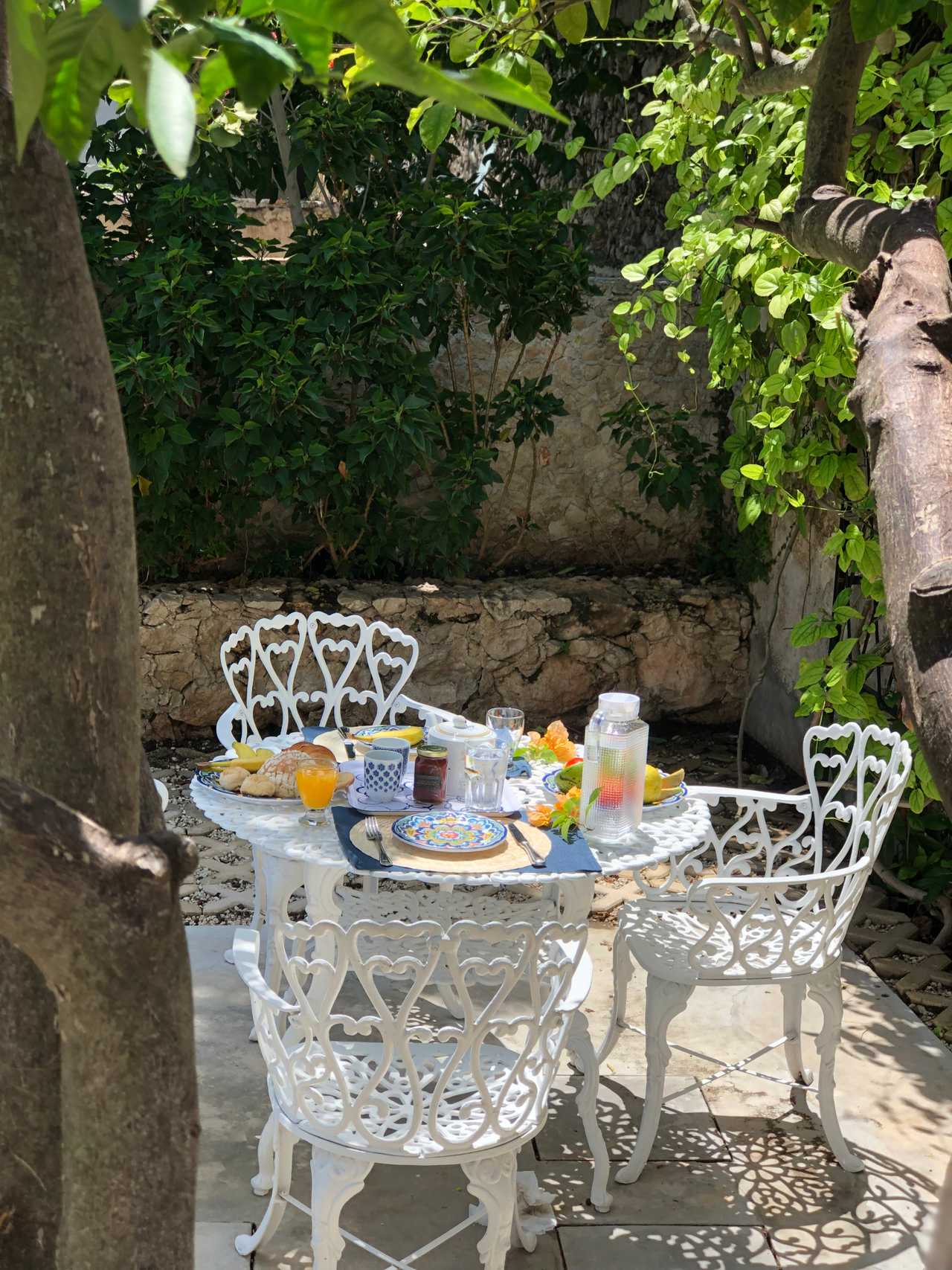 Casa-Kaan b&b, a spacious, light-filled Art Deco retreat in the historic center 
