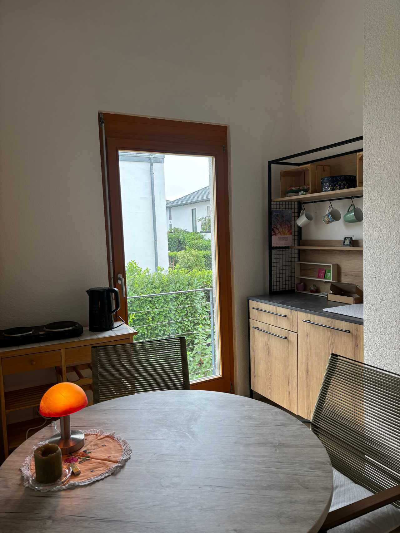 cozy room with extra space to relax and to enjoy