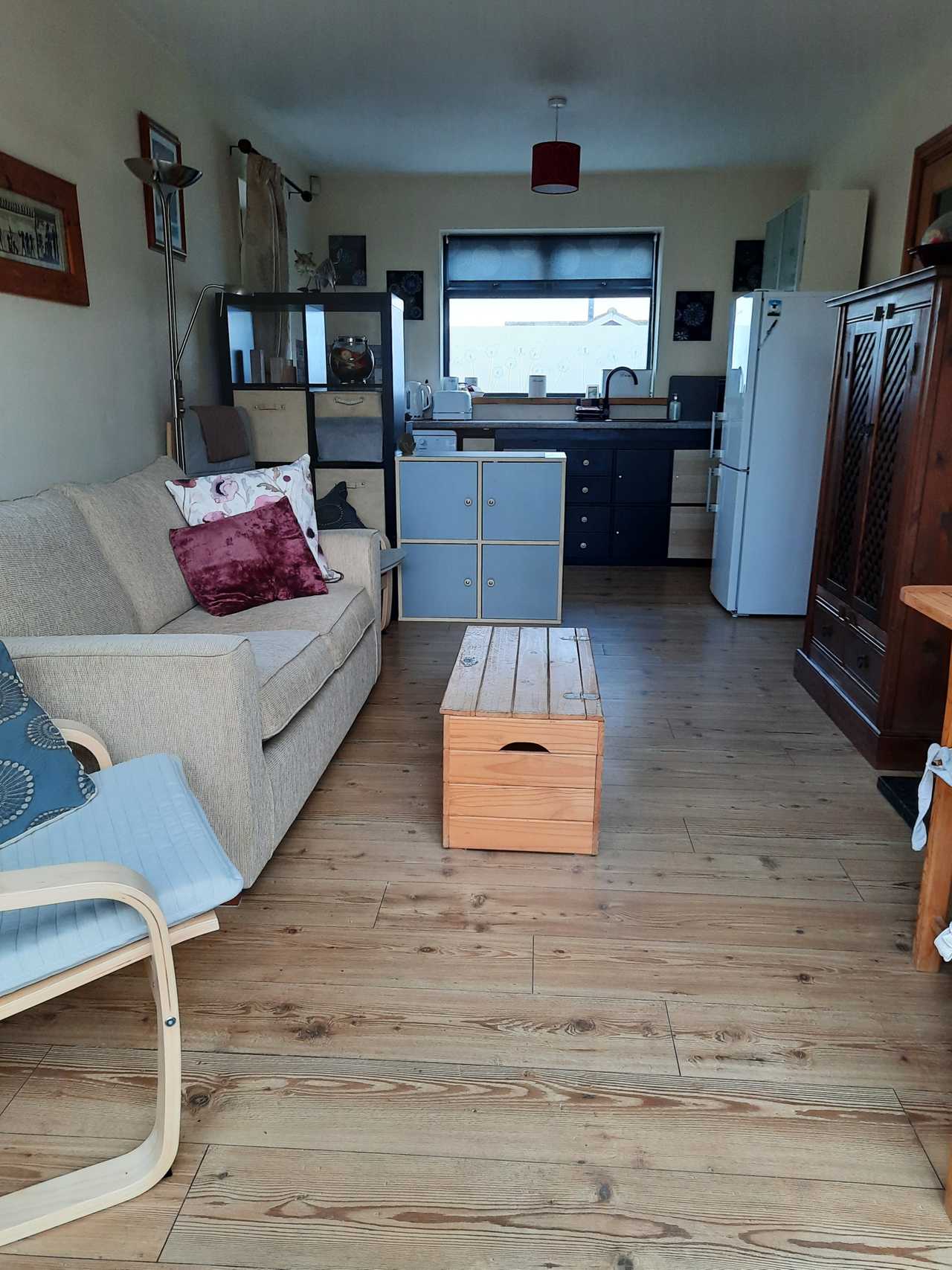 Rural, pet friendly, self-contained annexe with home from home feel
