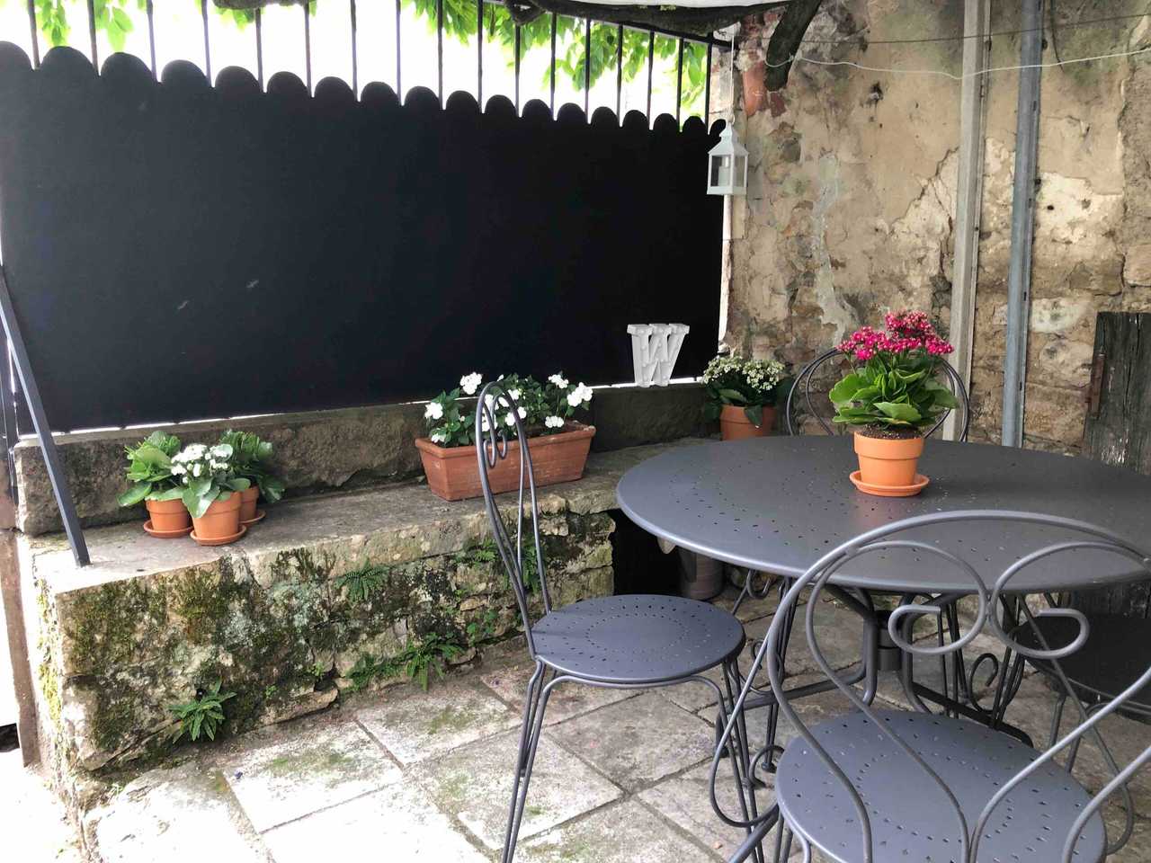 Luxury 18th-century 3* maison de charme in a French Plus Beaux medieval village