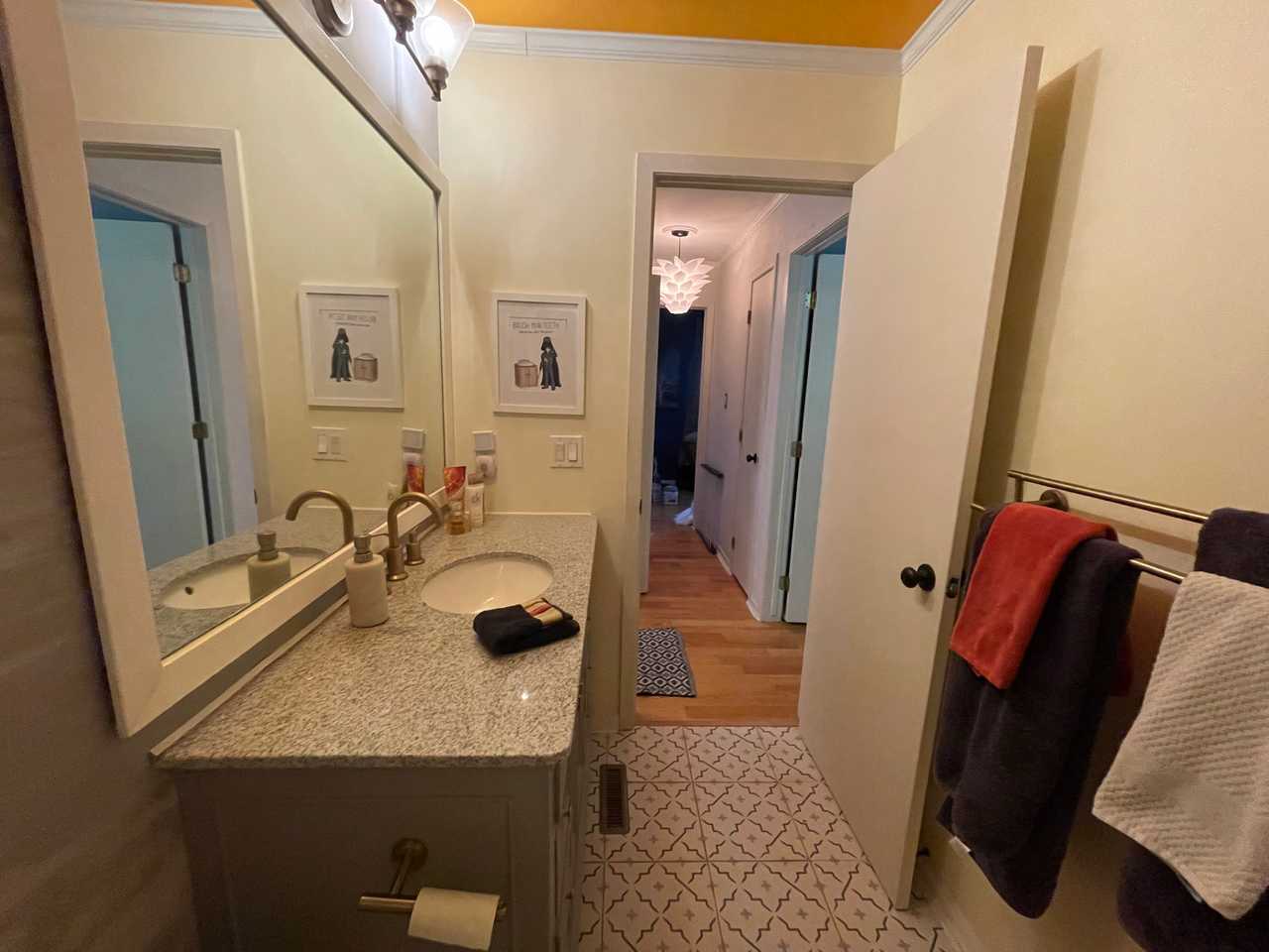 Stay in your own private quiet room facing the backyard with a full bathroom.