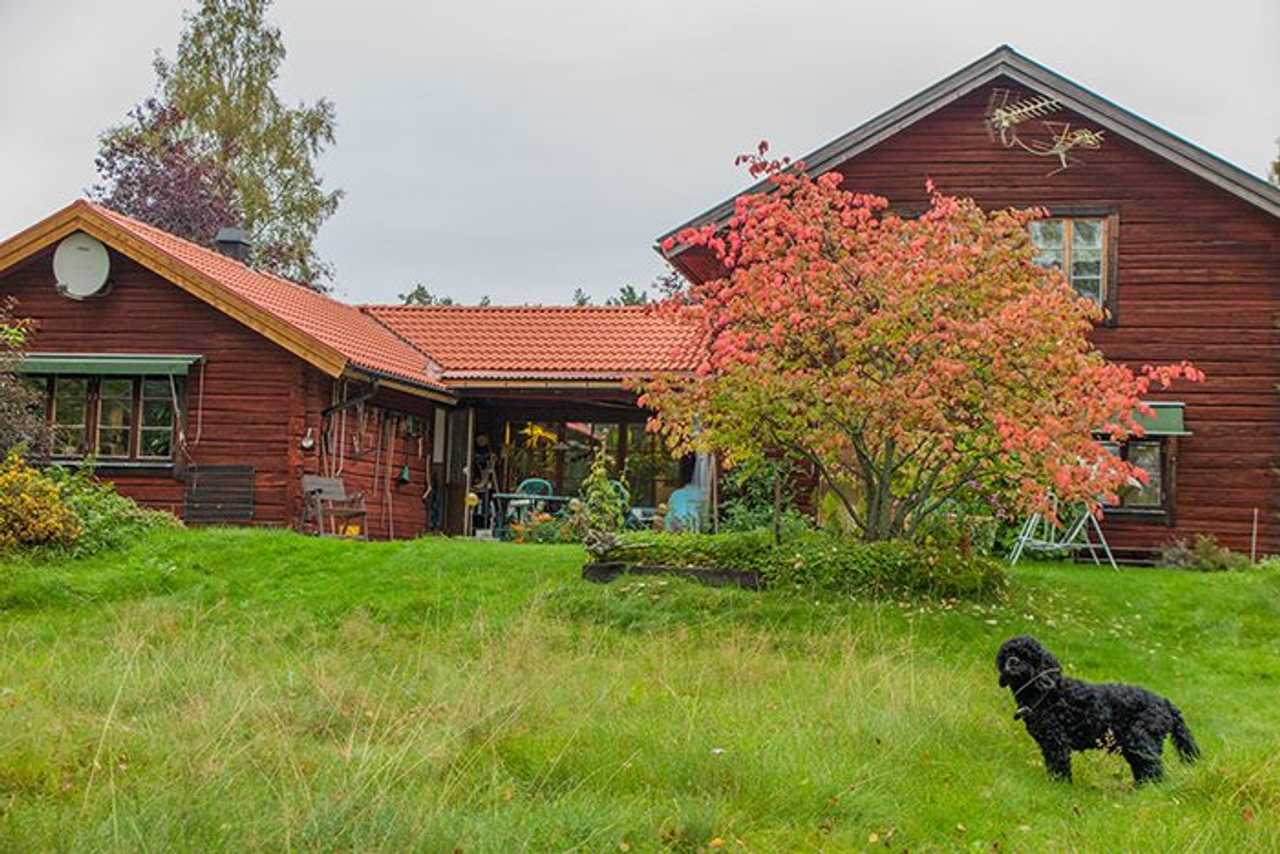 Room in timber house in a village with good communications