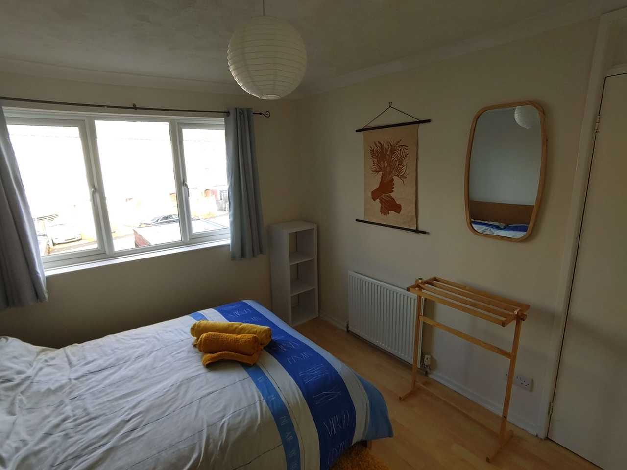 Comfortable double room a short walk from central Bristol