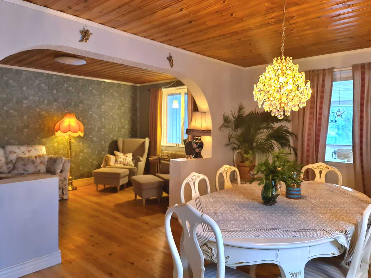 Guesthouse with a new food forest in a small village