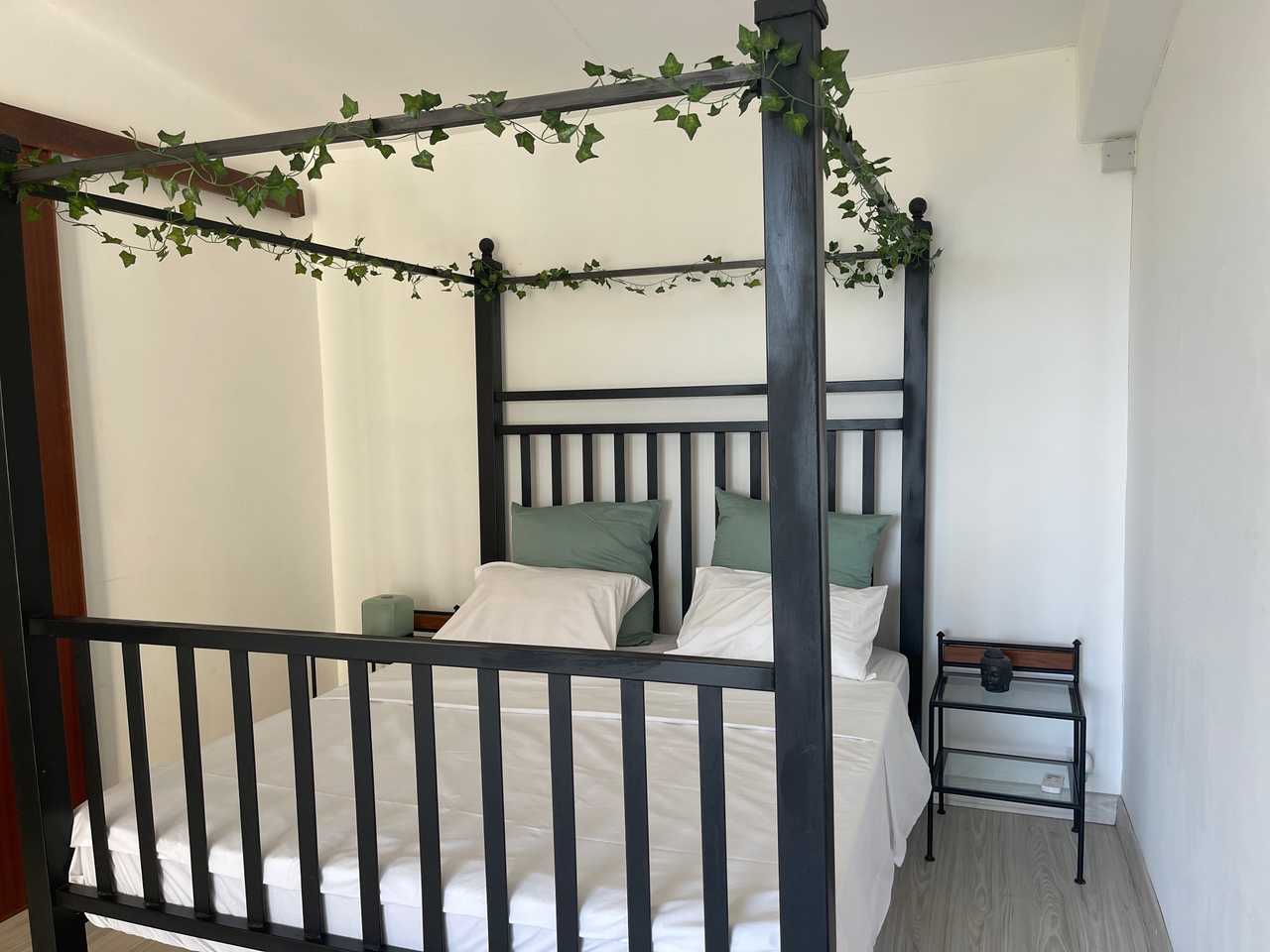 Queen Room, view on tropical garden+pool, near Tamarin Beach and all amenities