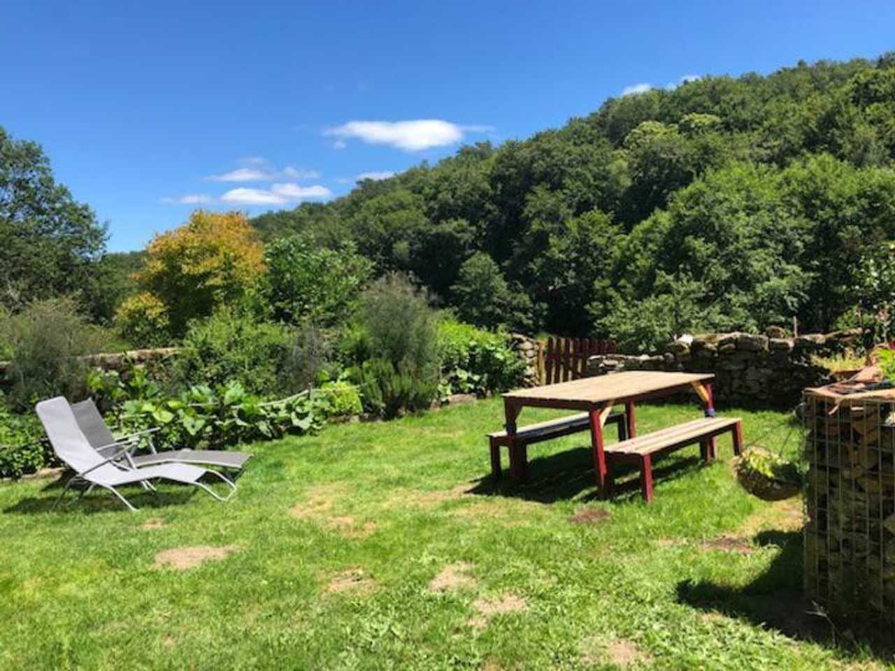 Twin Room with en suite a La Martinéche, in the heart of Creuse