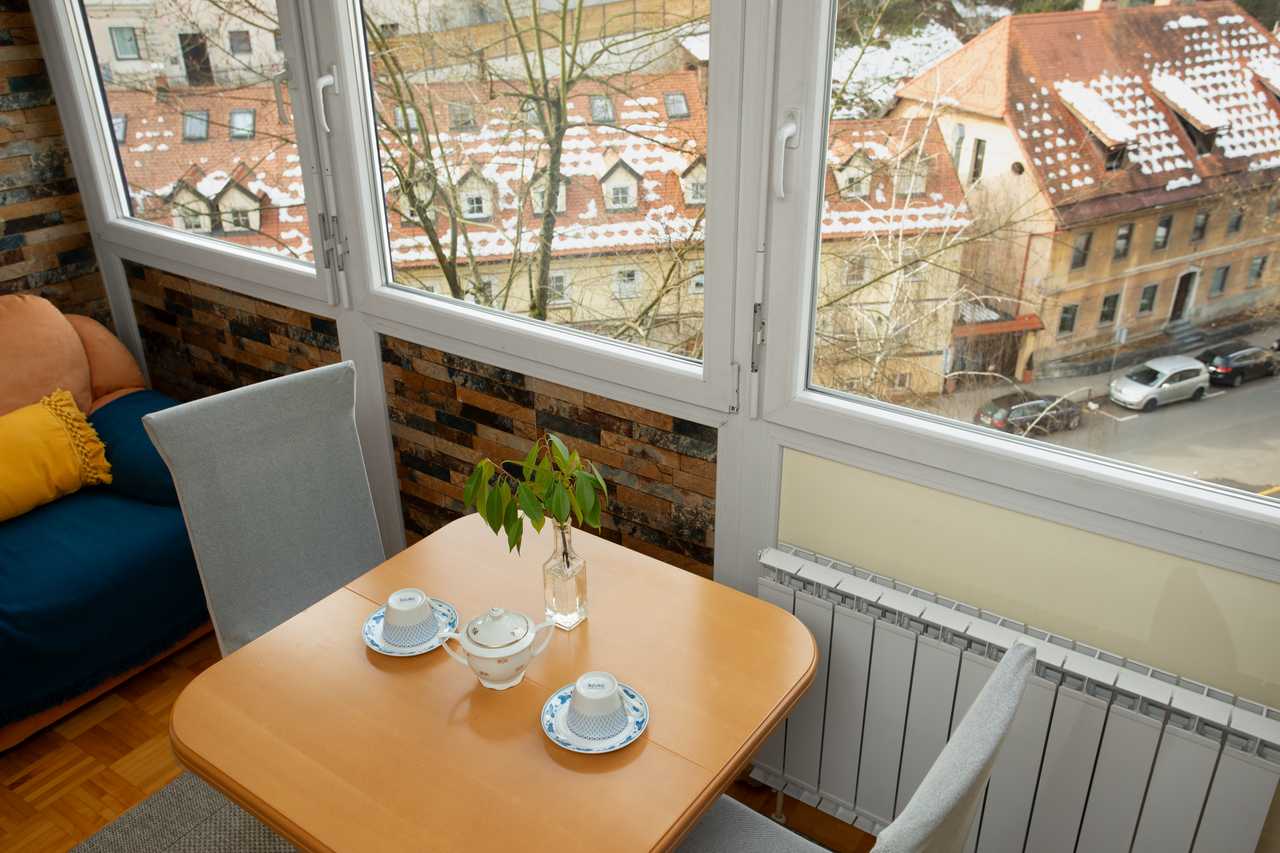 Central apartment under the Castle, 1 bedroom, sleeps 2