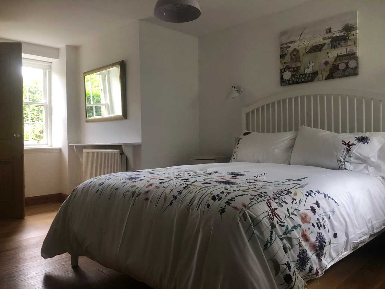 The Neuk o' the Mill: vegan B&B stone cottage