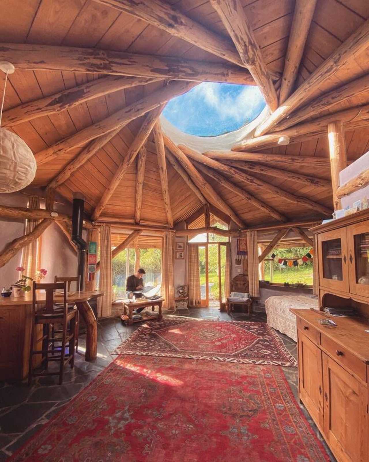 Haritah Tara Strawbale Roundhouse 