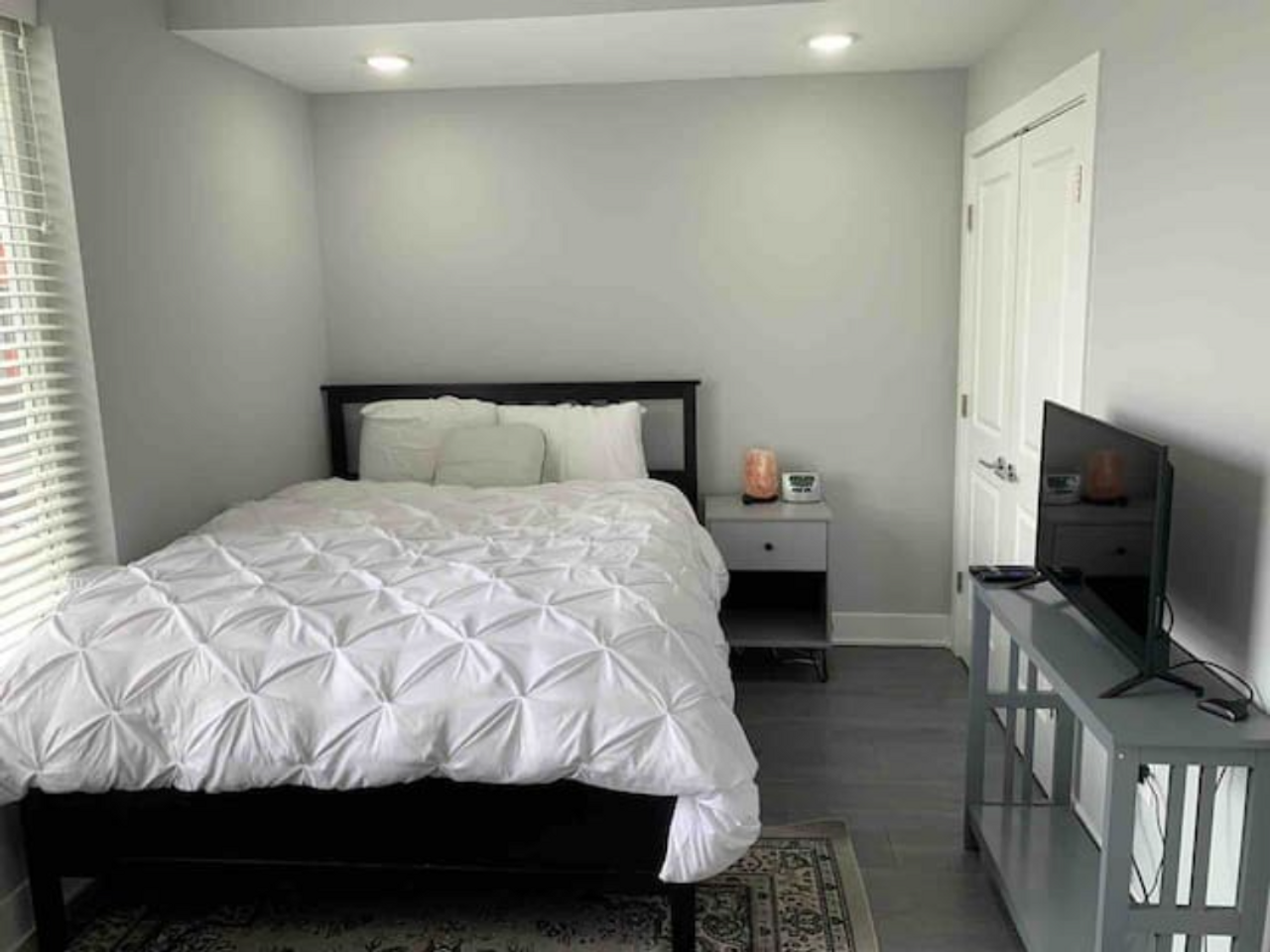 Private Room in a Shared House
