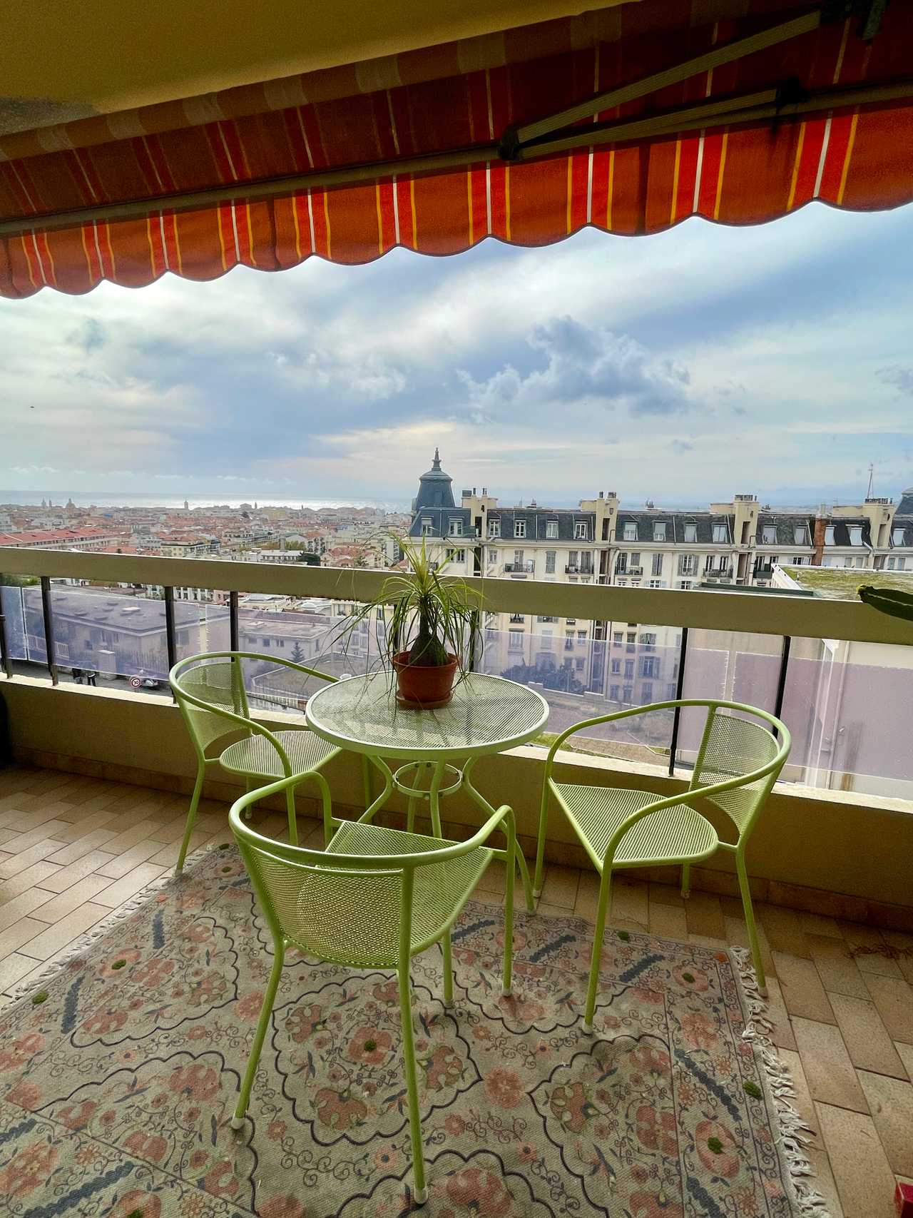 Charming 1-Bedroom Apartment with Stunning Sea View Terrace
