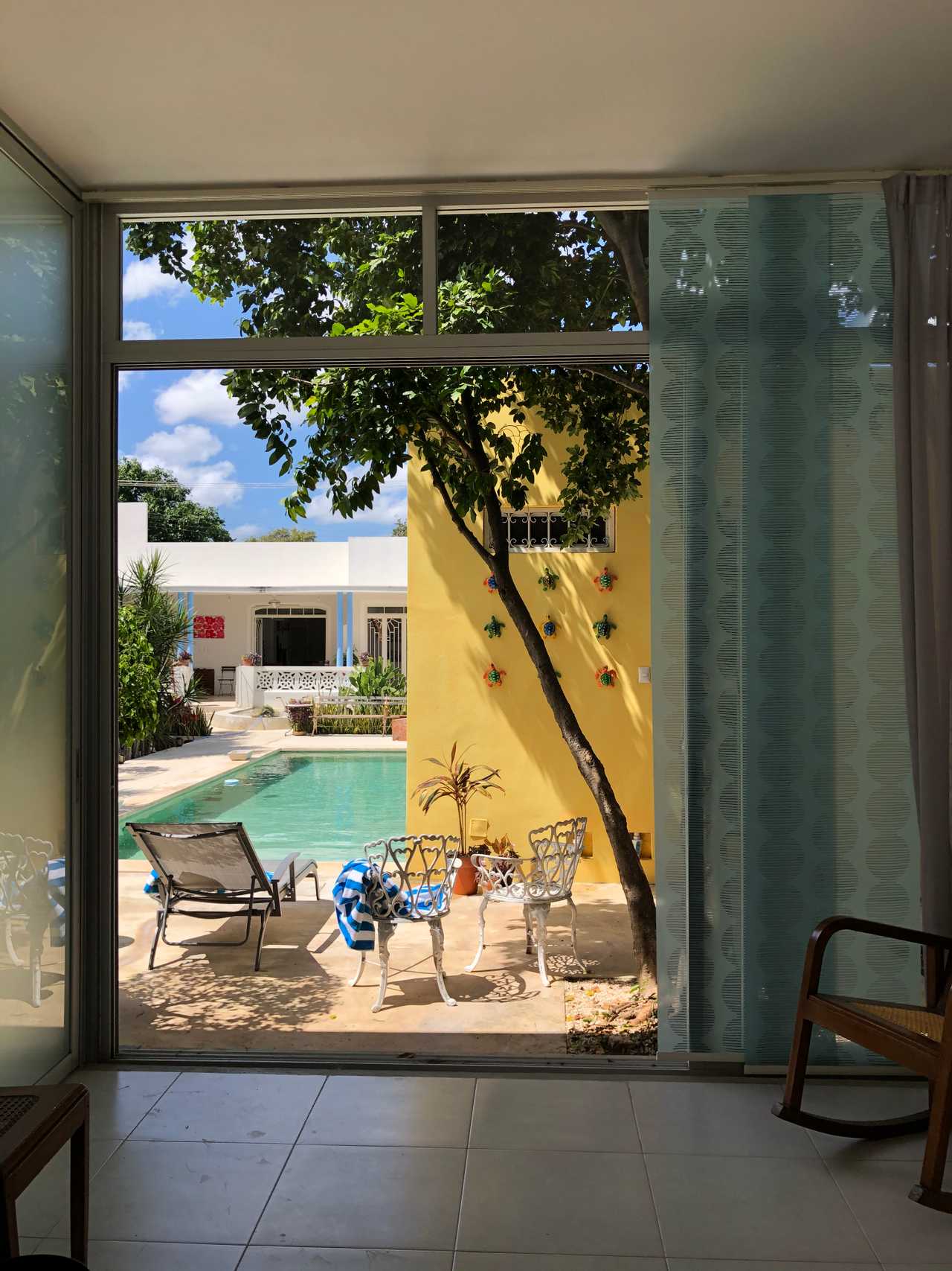 Casa-Kaan b&b, a spacious, light-filled Art Deco retreat in the historic center 