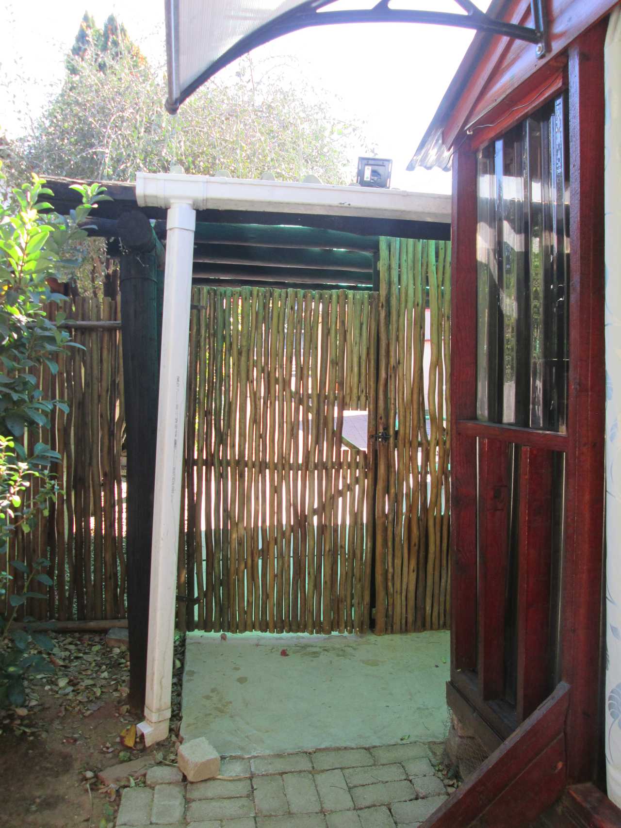 Bodhi Hut - a safe space for vegans and spiritual travellers