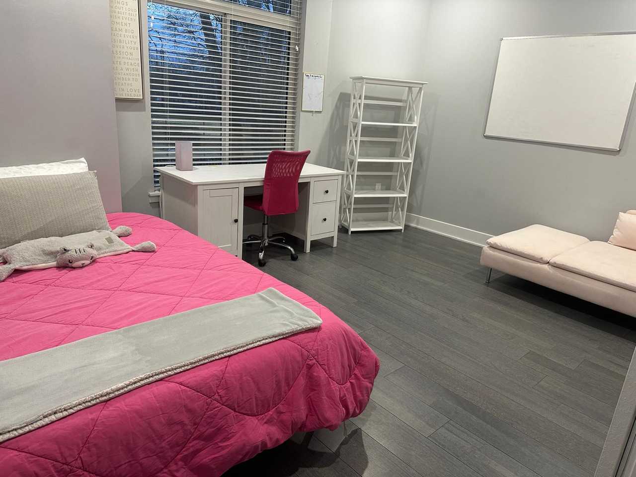 Private Room in Vegan Household: Brewerytown