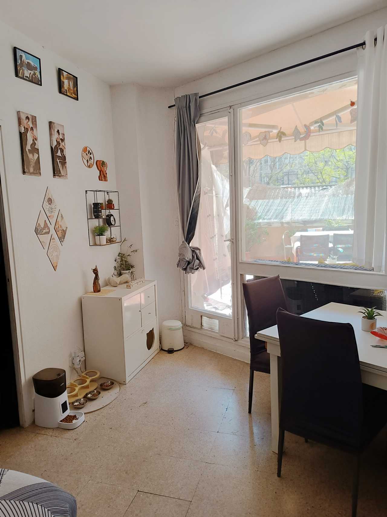 Double Room Well Located