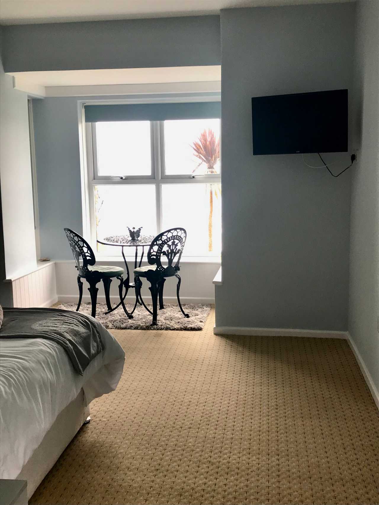 Ocean view retreat - private guest suite