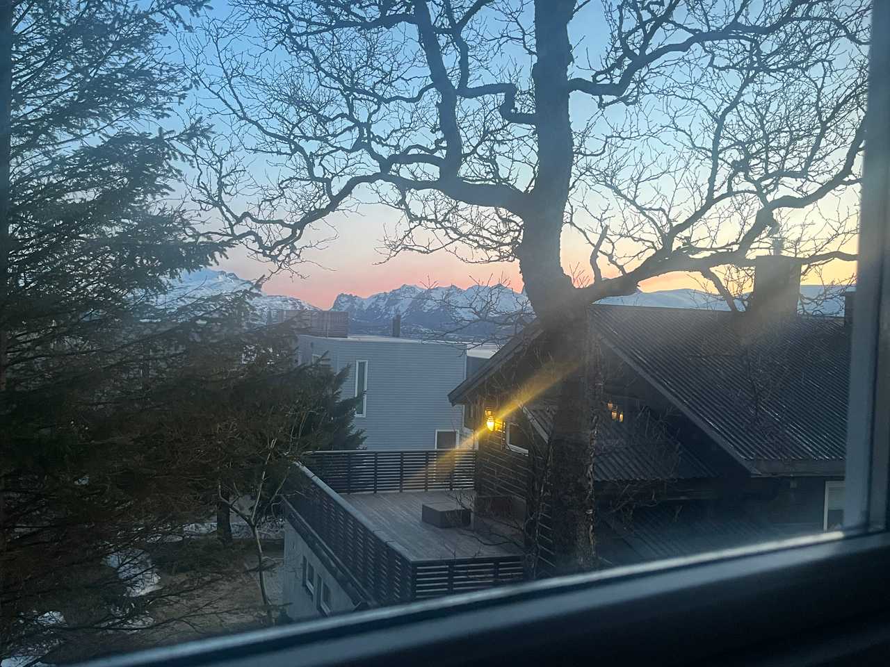 Cozy room with a view!