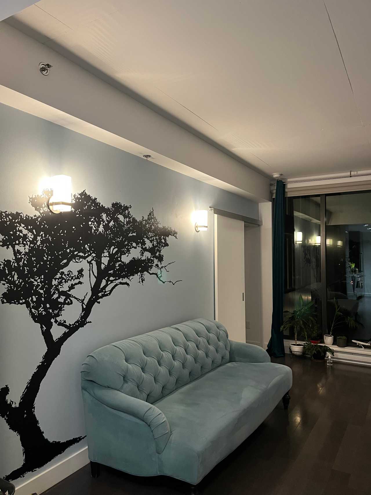 Big apartment in Little Italy (Jean-Talon)