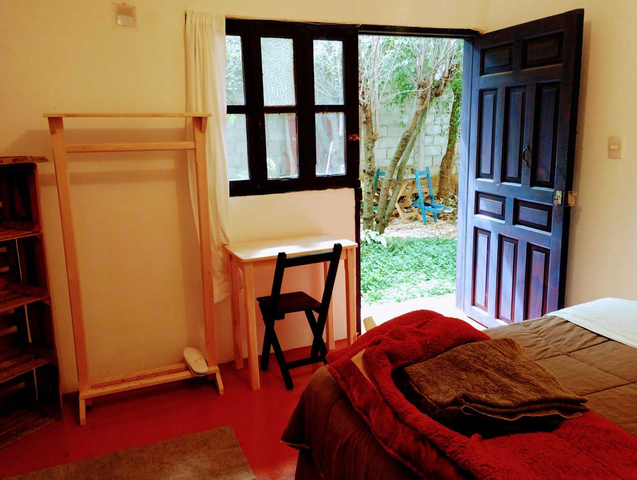 🌿 Worldbridger Sanctuary | Chakra Rooms, Vegetarian Living & Meditation