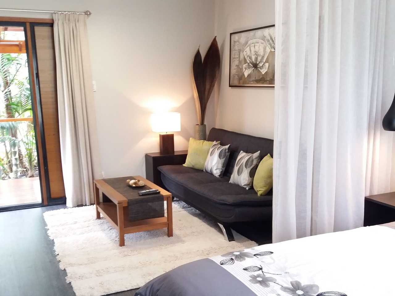 Forest Lodge: Little Villa, tropical gardens, wildlife, rainforest