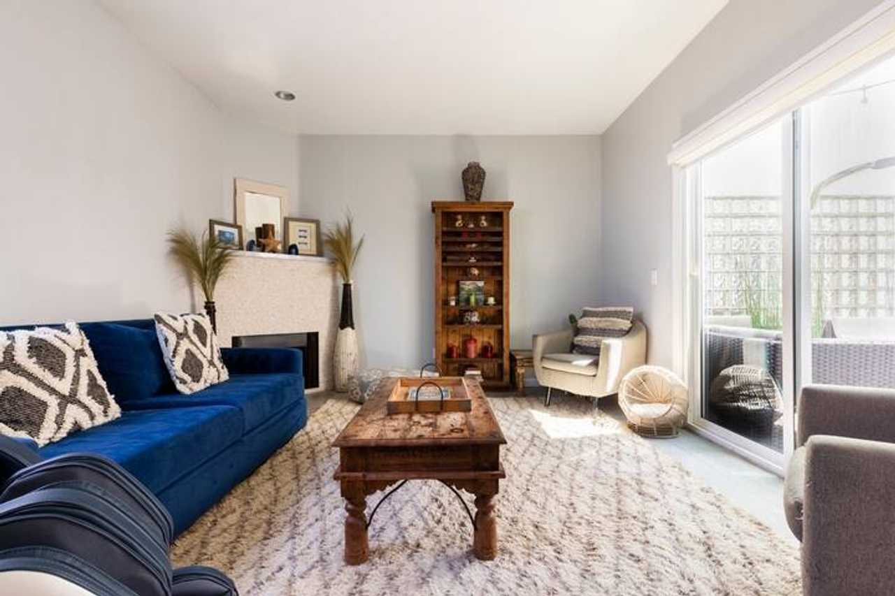 Modern Beach Town Living with INFRARED SAUNA and ELECTRIC CAR CHARGER
