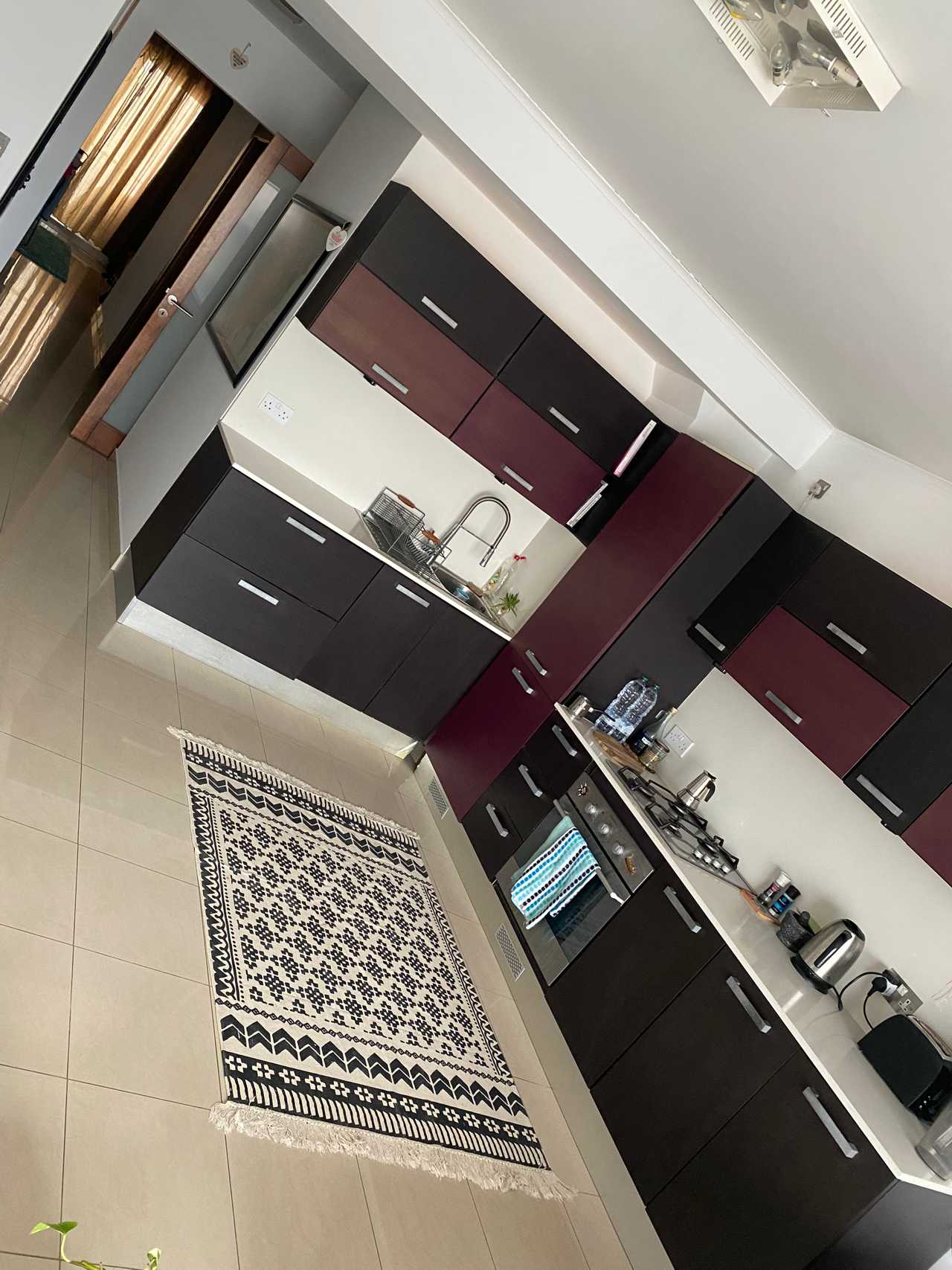 Modern, bright spacious one bedroom apartment