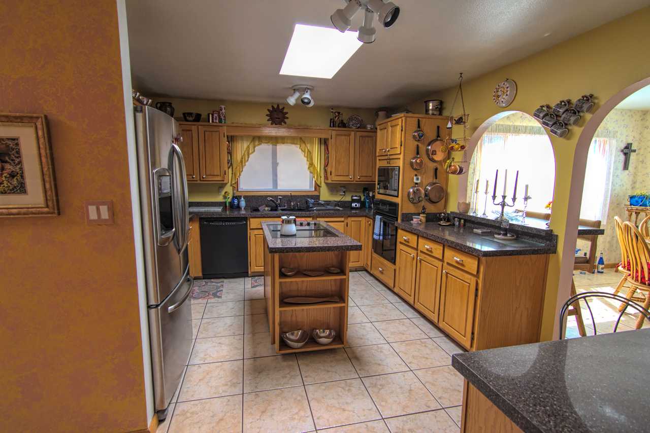 Mountain foothills home in Land of Enchantment
