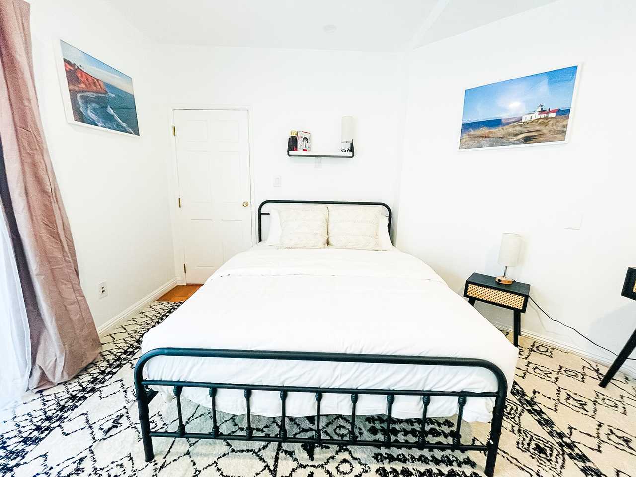 Room in Italian Villa right next to the beach