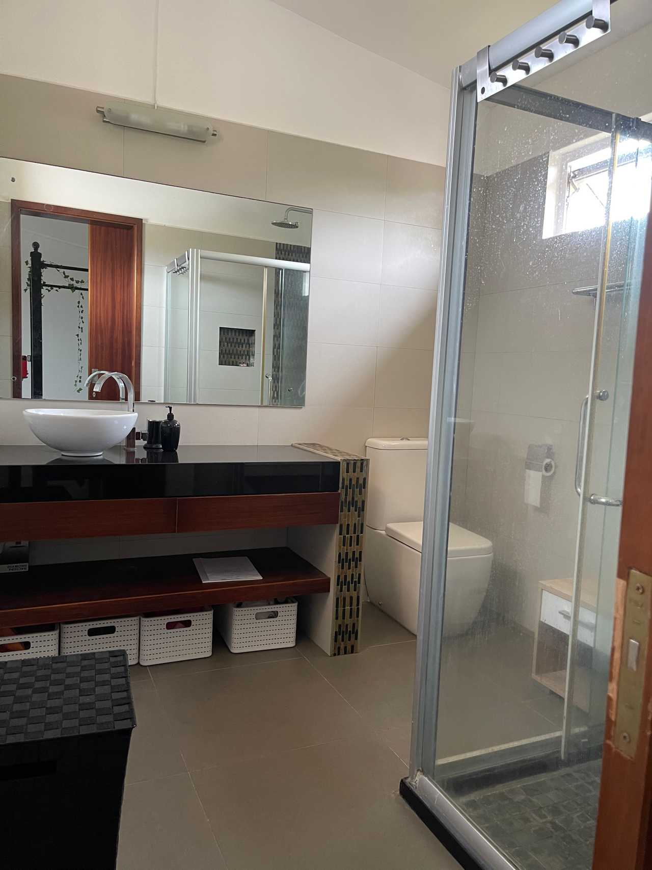 Queen Room, view on tropical garden+pool, near Tamarin Beach and all amenities