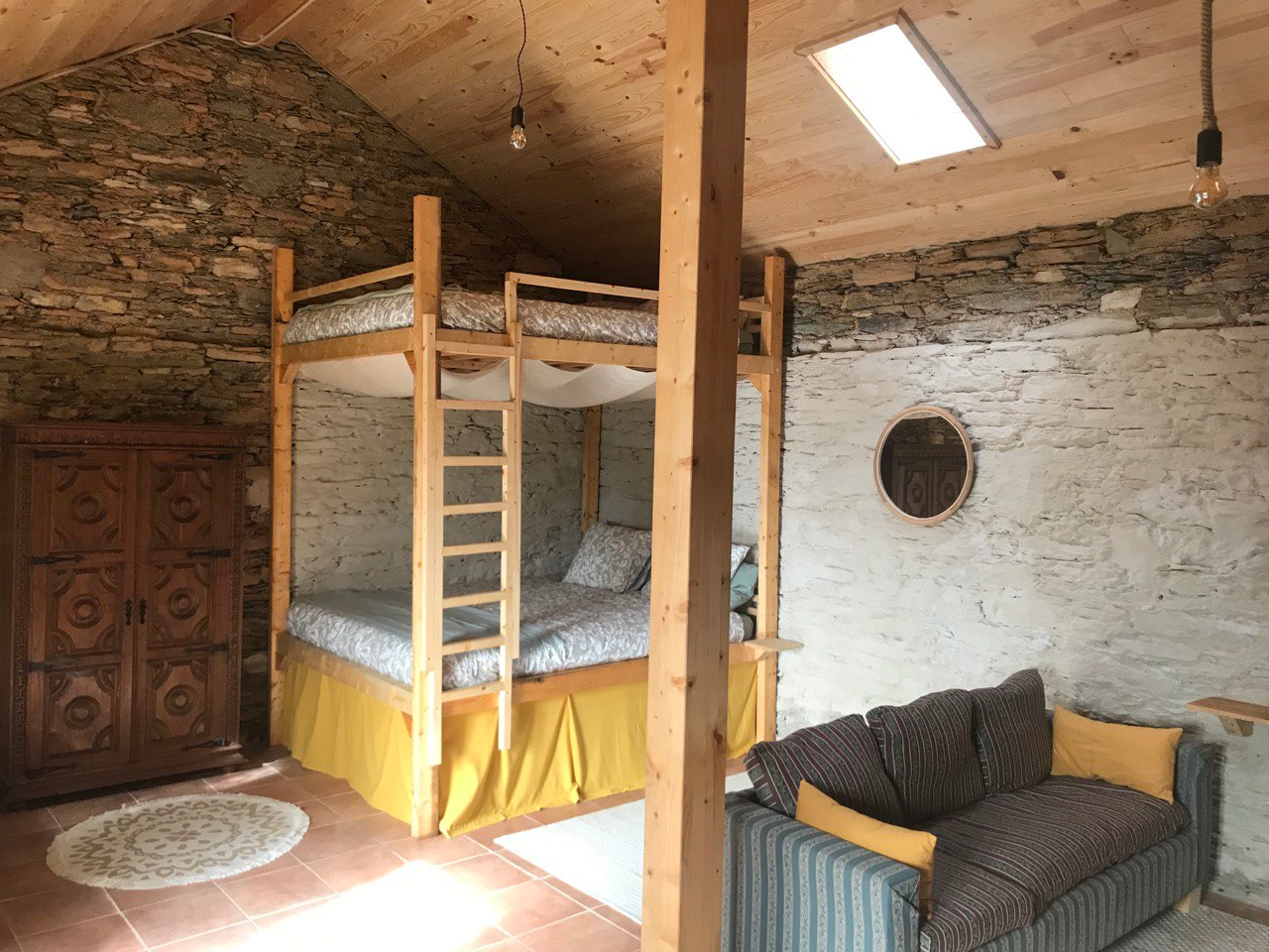 Alem do Vale - Let your gaze lift you Beyond the Vale in our quiet mountain home