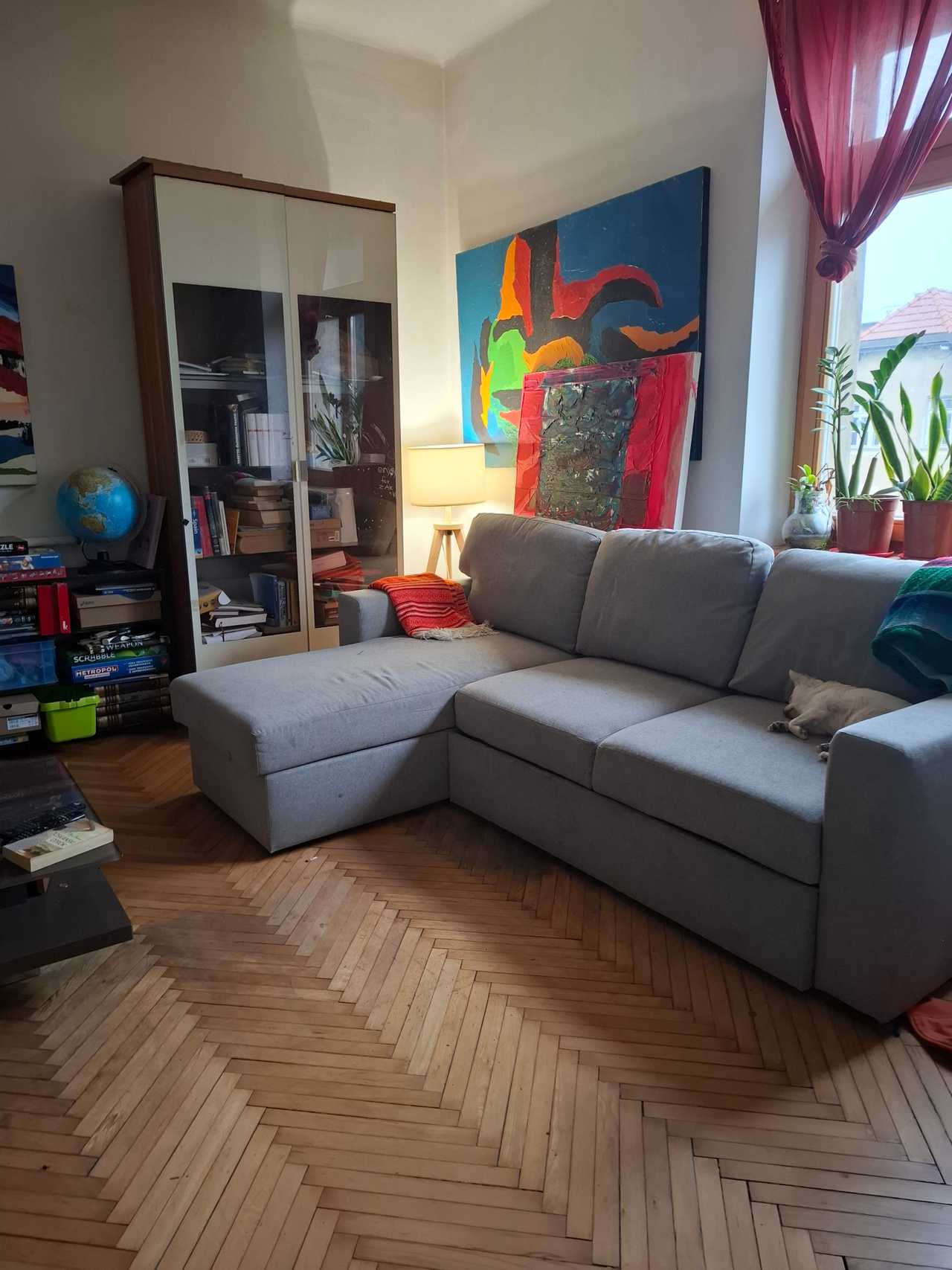 Vegan mamas house, pet friendly, fammily friendly, bit hipster, relax, enjoy 